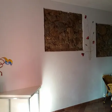 Dell'aia * Pomonte